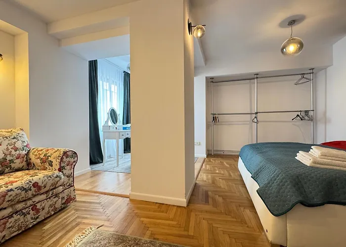 View In Center Of Brasov, Afi Apartment *